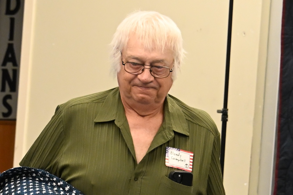 Muncy Historical Society - Veterans receive Quilts of Valor